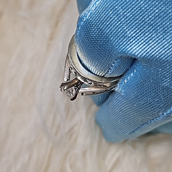 Ladies marquee and round brilliant diamond wedding set in 14kt white gold - Picture 4 of 8